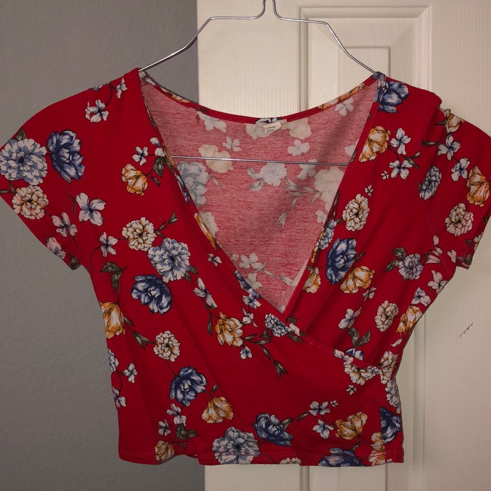 Floral crop top